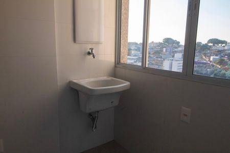 Cozinha e Área de Serviço de apartamento para alugar com 3 quartos, 71m² em Padre Eustáquio, Belo Horizonte