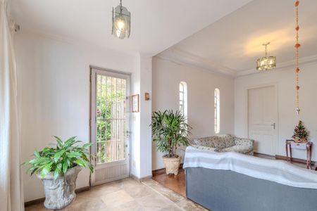 Casa à venda com 4 quartos, 410m² em Bosque da Saúde, São Paulo