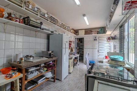 Casa à venda com 4 quartos, 410m² em Bosque da Saúde, São Paulo