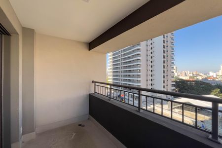 Studio à venda com 31m², 1 quarto e sem vaga Studio à venda com 31m², 1 quarto e sem vagaVaranda