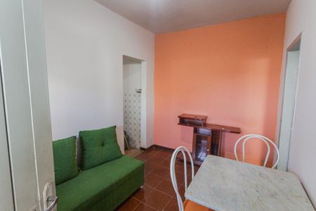 Sala de casa para alugar com 1 quarto, 30m² em Aparecida, Belo Horizonte