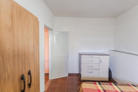 Casa para alugar com 30m², 1 quarto e sem vaga Casa para alugar com 30m², 1 quarto e sem vagaQuarto