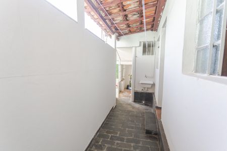 Área de Serviço/Entrada de casa para alugar com 1 quarto, 30m² em Aparecida, Belo Horizonte