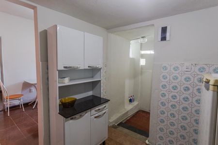Cozinha de casa para alugar com 1 quarto, 30m² em Aparecida, Belo Horizonte