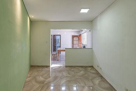 Casa para alugar com 2 quartos, 90m² em Vila Brasilio Machado, São Paulo