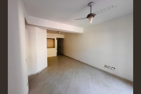 Sala de apartamento para alugar com 2 quartos, 60m² em Residencial Morada dos Lagos, Barueri