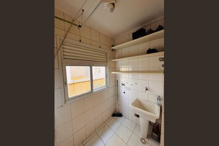 Lavanderia de apartamento para alugar com 2 quartos, 60m² em Residencial Morada dos Lagos, Barueri