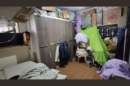 Edícula - Quarto de casa à venda com 5 quartos, 250m² em Vila Norma, São Paulo
