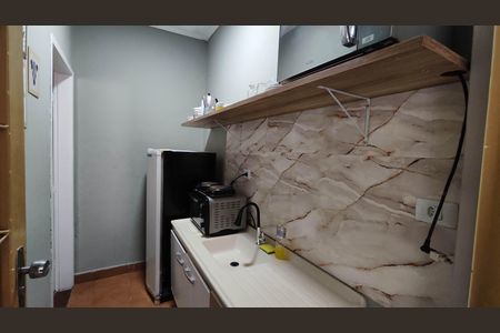 Entrada da dependência de hóspedes de casa à venda com 5 quartos, 250m² em Vila Norma, São Paulo