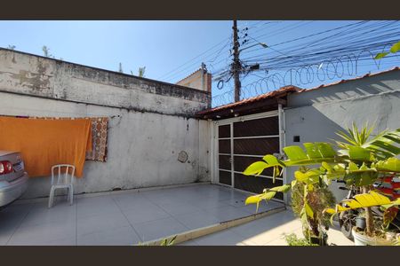Garagem de casa à venda com 5 quartos, 250m² em Vila Norma, São Paulo