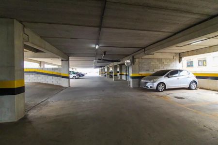 Área Comum - Garagem    de apartamento para alugar com 2 quartos, 44m² em Colônia (zona Leste), São Paulo