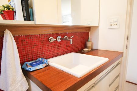 Apartamento para alugar com 98m², 2 quartos e 1 vaga