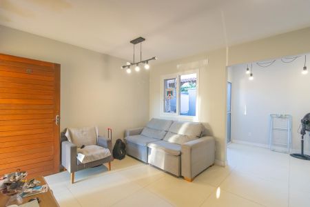 Casa de Condomínio para alugar com 2 quartos, 70m² em Olaria, Canoas