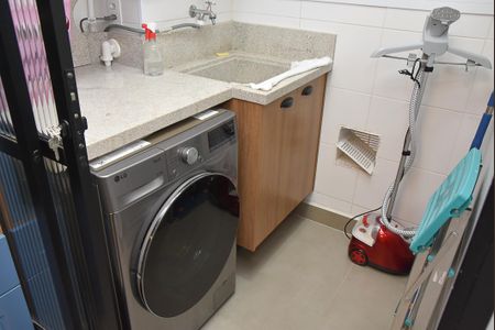 Apartamento à venda com 101m², 3 quartos e 2 vagasÁrea de Serviço