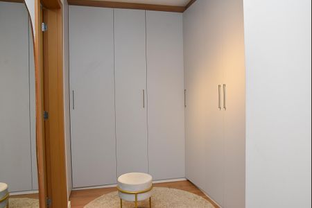 Apartamento à venda com 101m², 3 quartos e 2 vagasSuite - closet