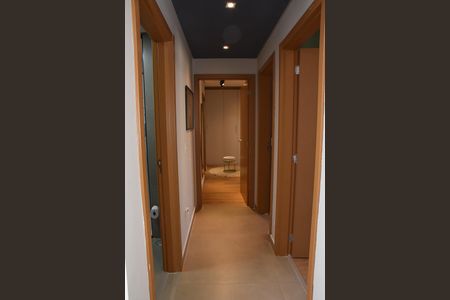Apartamento à venda com 101m², 3 quartos e 2 vagascorredor dos quartos