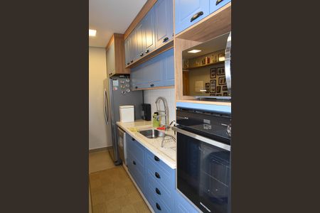 Apartamento à venda com 101m², 3 quartos e 2 vagasCozinha - pia