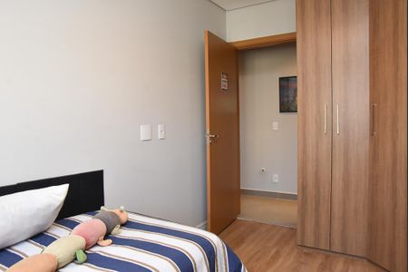 Apartamento à venda com 101m², 3 quartos e 2 vagasQuarto 2
