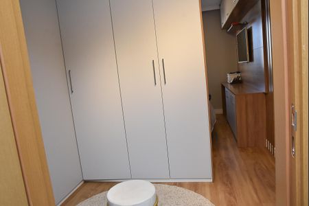 Apartamento à venda com 101m², 3 quartos e 2 vagasSuite - closet