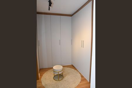 Apartamento à venda com 101m², 3 quartos e 2 vagasSuite - closet