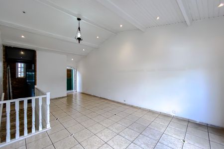 Casa para alugar com 200m², 2 quartos e sem vaga Casa para alugar com 200m², 2 quartos e sem vagaQuarto