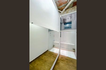 Casa para alugar com 200m², 2 quartos e sem vaga Casa para alugar com 200m², 2 quartos e sem vagaBanheiro da Suíte