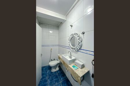 Casa para alugar com 200m², 2 quartos e sem vaga Casa para alugar com 200m², 2 quartos e sem vagaBanheiro da Suíte 2