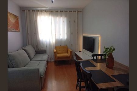 Apartamento para alugar com 40m², 2 quartos e sem vaga Apartamento para alugar com 40m², 2 quartos e sem vagaSala