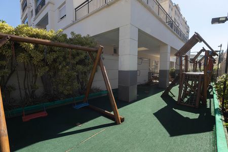 Apartamento para alugar com 60m², 2 quartos e 1 vaga Apartamento para alugar com 60m², 2 quartos e 1 vagaÁrea comum - Playground