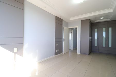 Apartamento para alugar com 217m², 3 quartos e 2 vagasQuarto 3 - Suíte