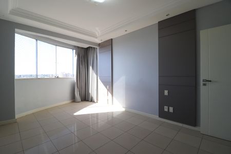 Apartamento para alugar com 217m², 3 quartos e 2 vagasQuarto 3 - Suíte
