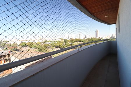 Apartamento para alugar com 217m², 3 quartos e 2 vagasSacada dos Quartos