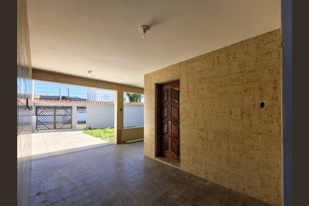 Casa para alugar com 160m², 4 quartos e 3 vagas Casa para alugar com 160m², 4 quartos e 3 vagasGaragem