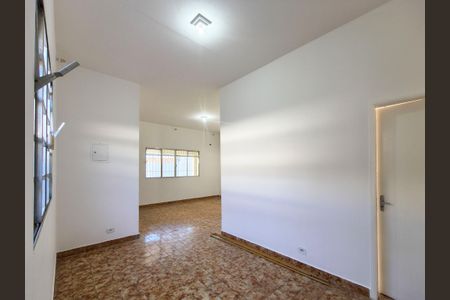 Sala de casa para alugar com 4 quartos, 160m² em Vila Caiçara, Praia Grande