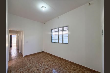 Casa para alugar com 160m², 4 quartos e 3 vagas Casa para alugar com 160m², 4 quartos e 3 vagasSala