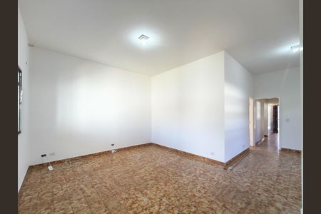 Casa para alugar com 160m², 4 quartos e 3 vagas Casa para alugar com 160m², 4 quartos e 3 vagasSala