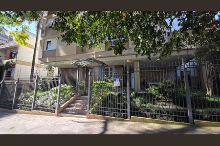 Apartamento para alugar com 66m², 2 quartos e 1 vaga Apartamento para alugar com 66m², 2 quartos e 1 vagaFachada