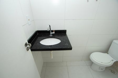 Apartamento para alugar com 53m², 2 quartos e 1 vaga Apartamento para alugar com 53m², 2 quartos e 1 vagaBanheiro