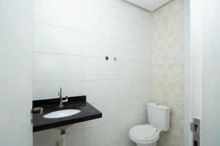 Apartamento para alugar com 53m², 2 quartos e 1 vaga Apartamento para alugar com 53m², 2 quartos e 1 vagaBanheiro