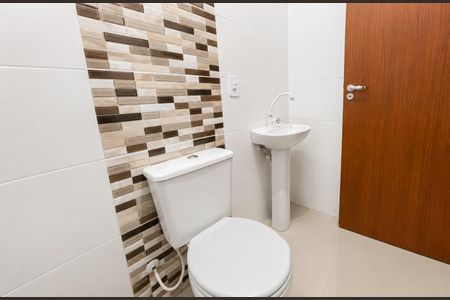 Banheiro social de casa para alugar com 2 quartos, 52m² em Alto Aririu, Palhoça
