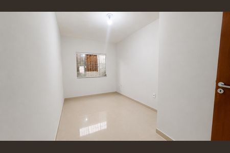 Casa para alugar com 52m², 2 quartos e 1 vaga Casa para alugar com 52m², 2 quartos e 1 vagaQuarto