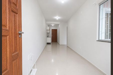 Casa para alugar com 52m², 2 quartos e 1 vaga Casa para alugar com 52m², 2 quartos e 1 vagaCorredor