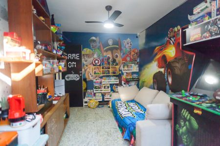 Casa de condomínio à venda com 400m², 5 quartos e 9 vagasquarto 3