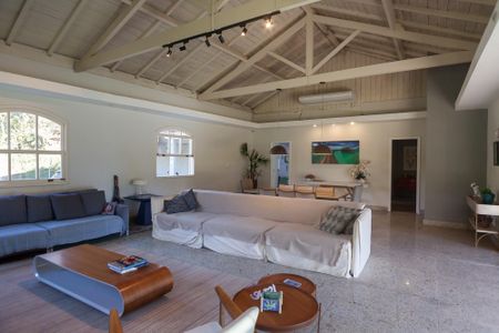 Casa de condomínio à venda com 400m², 5 quartos e 9 vagassala