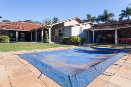 Casa de condomínio à venda com 400m², 5 quartos e 9 vagasQuintal - piscina 