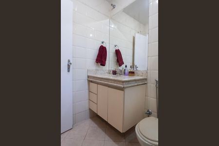 Casa de condomínio à venda com 400m², 5 quartos e 9 vagasBanheiro Social