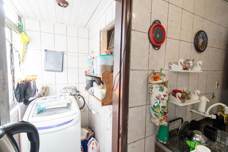Cozinha e Área de serviço de apartamento à venda com 2 quartos, 50m² em Restinga, Porto Alegre