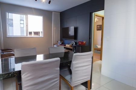 Apartamento para alugar com 67m², 2 quartos e 2 vagas Apartamento para alugar com 67m², 2 quartos e 2 vagasCozinha