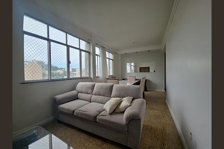 Apartamento para alugar com 101m², 3 quartos e 1 vaga