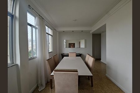 Apartamento para alugar com 3 quartos, 101m² em Ondina, Salvador